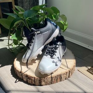 Under Armour Leadoff Baseball Cleats